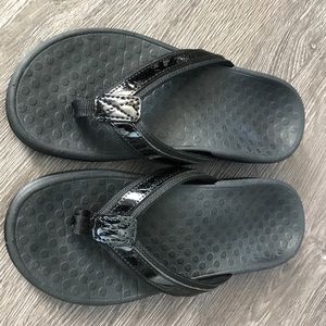 Bionic tide ll sandal